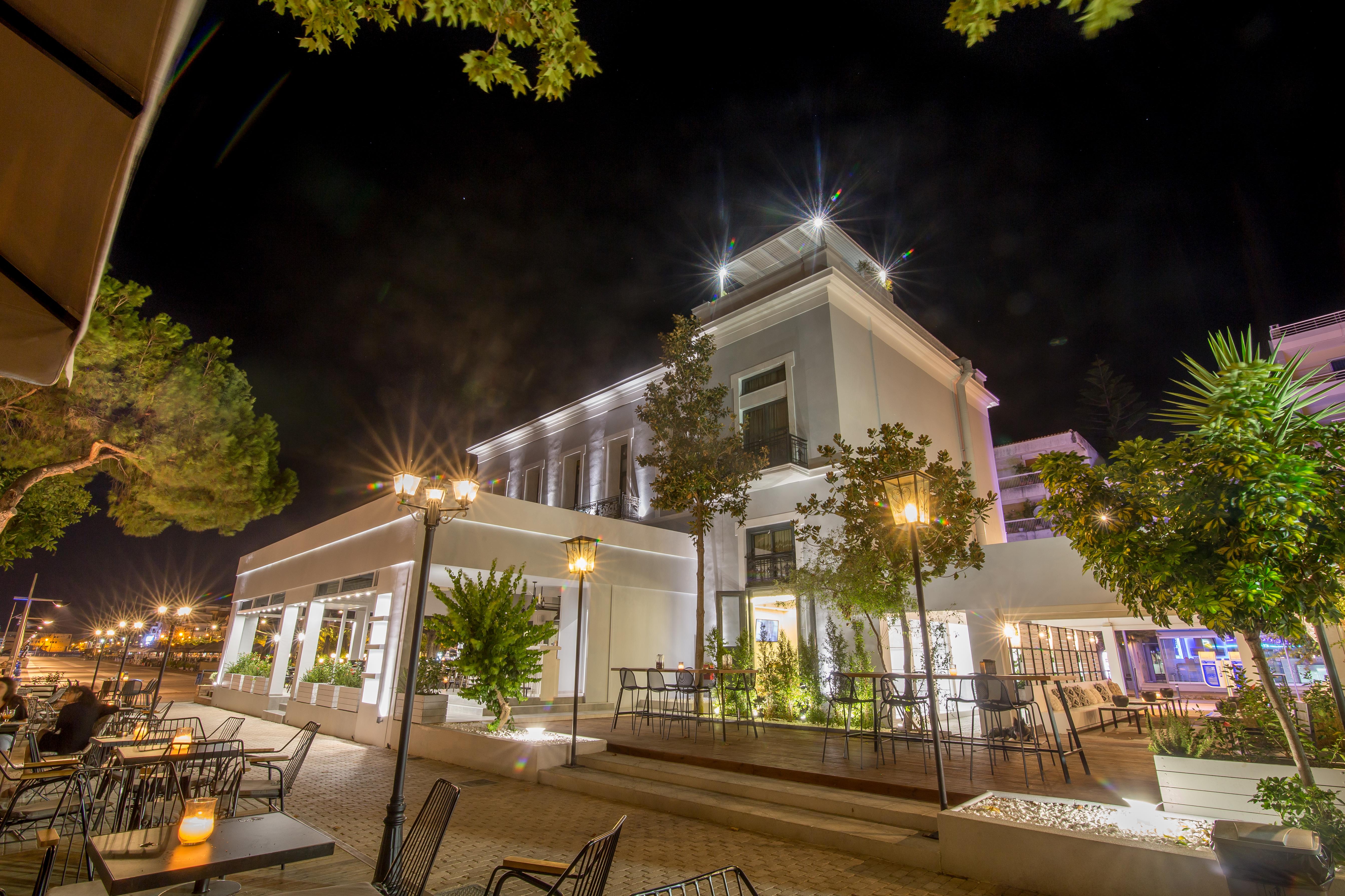 Panellinion Luxury Rooms Каламата Екстер'єр фото